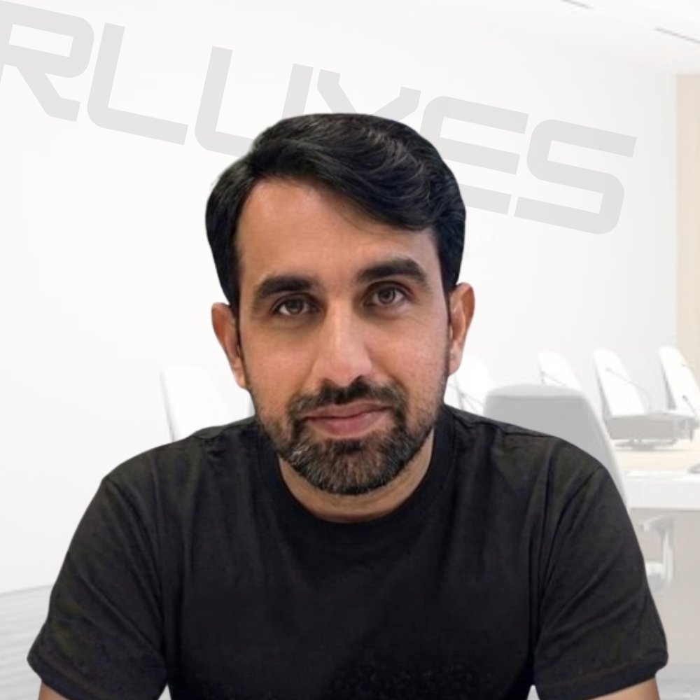 Ismail, Deputy Chief Technology Officer at INNERLUXES